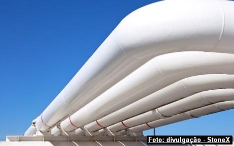 Brasil recua na importação de GNL dos EUA