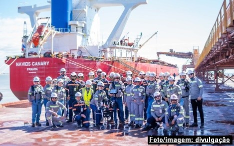 Marca histórica de embarques de minério de ferro