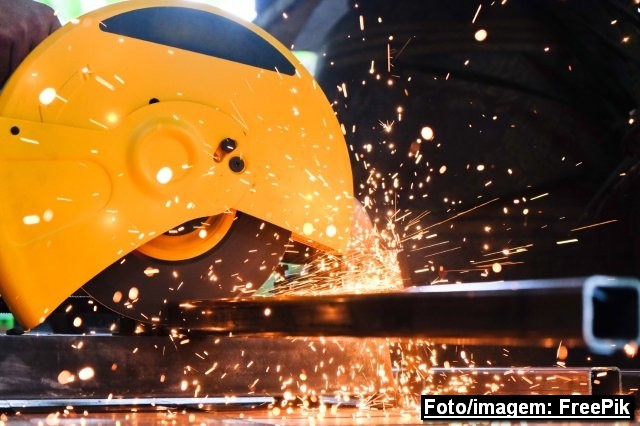 Setor de distribuição de aço: janeiro mostra reação nas vendas e novos desafios com importações