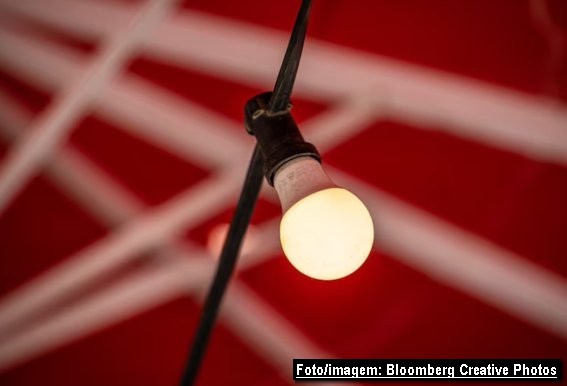 Energia elétrica mais barata no Paraguai