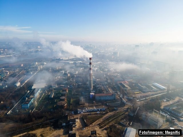 Como  reduzir em um terço Imposto de carbono da UE